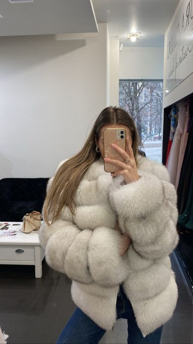 Haina blana naturala - vulpe polara