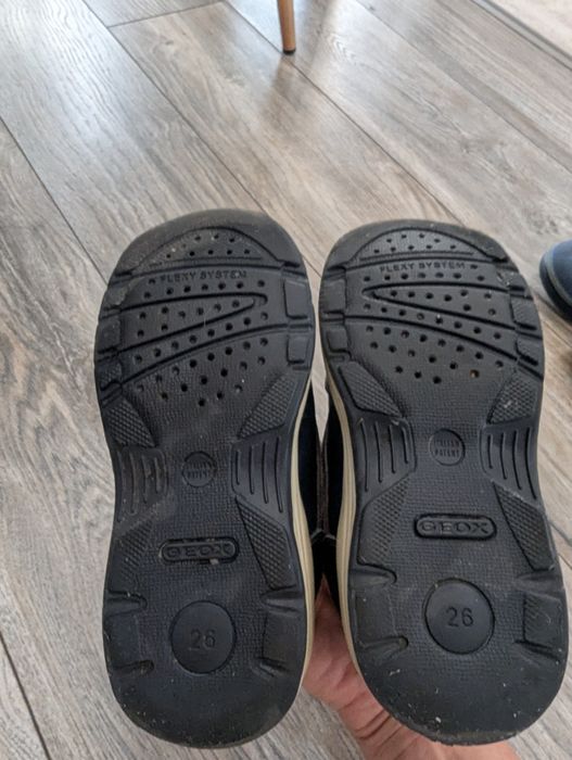 Зимни ботуши-Geox и Kickers-номер 26