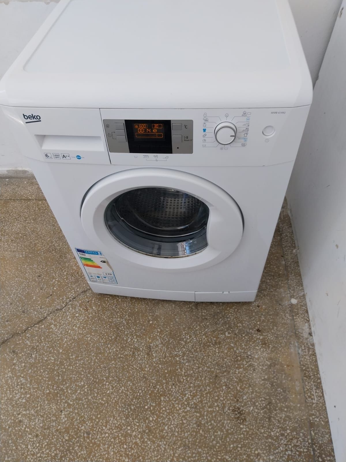 Beko capacitate 6 kg