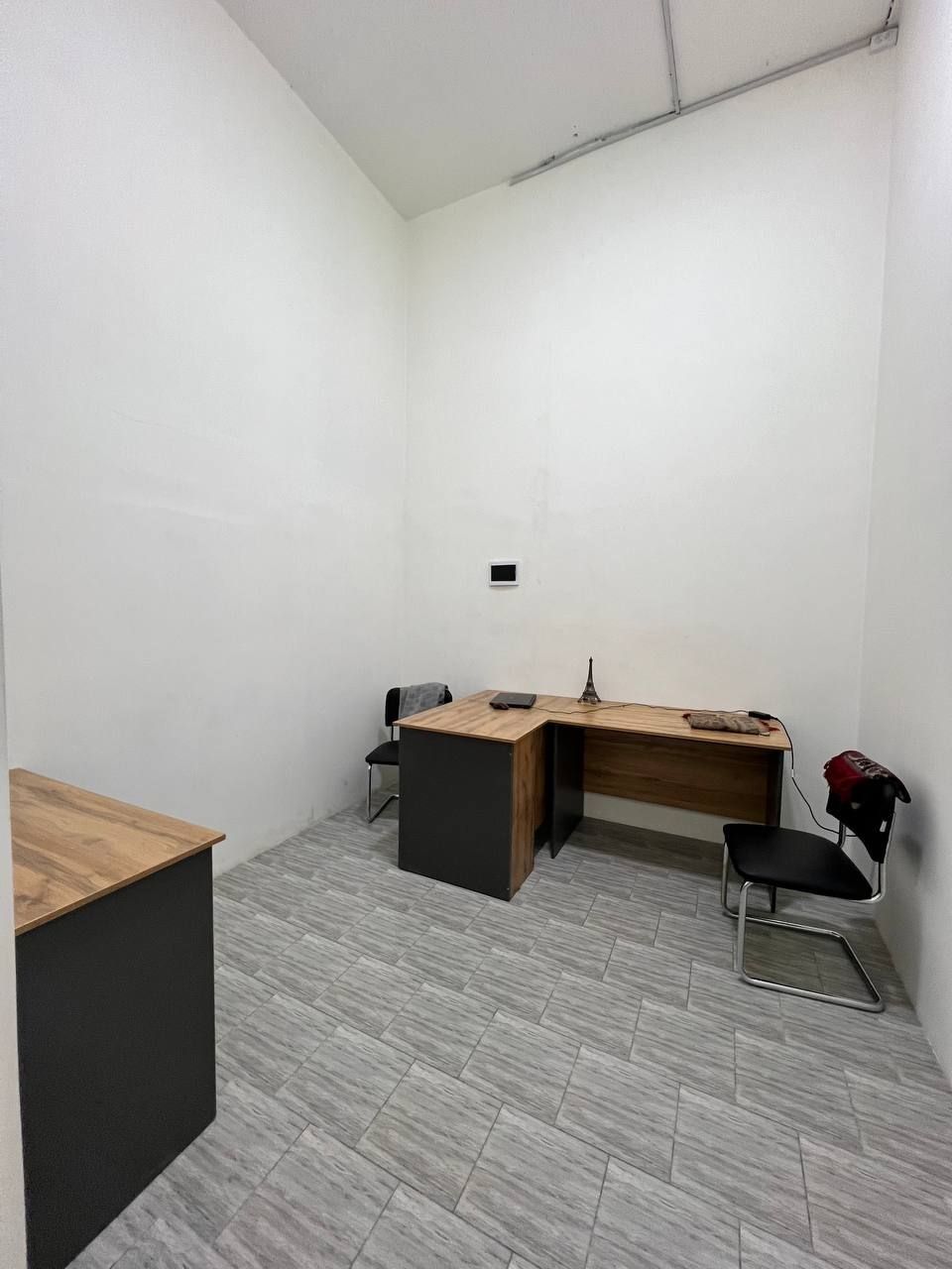 Продаётся 140 квм офис, Паркентский, Топоич
