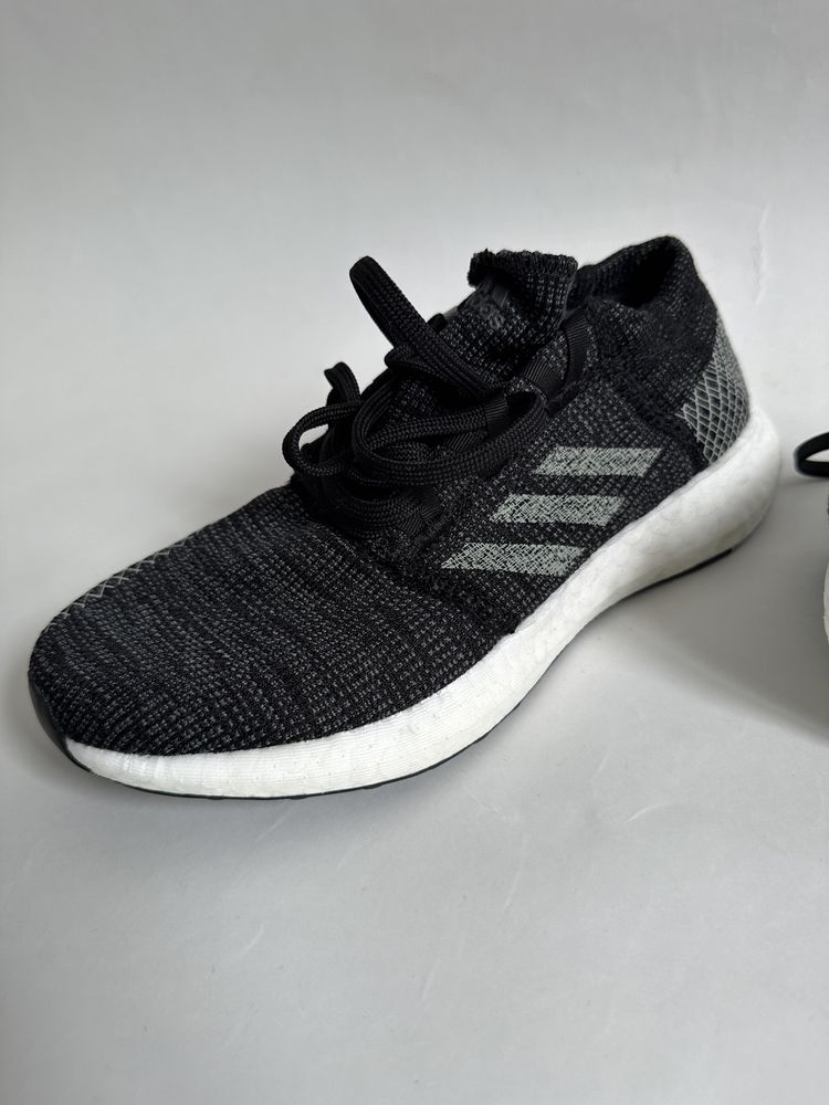 Adidas PureBoost marimea 38,5(23,5 cm) noi, originali