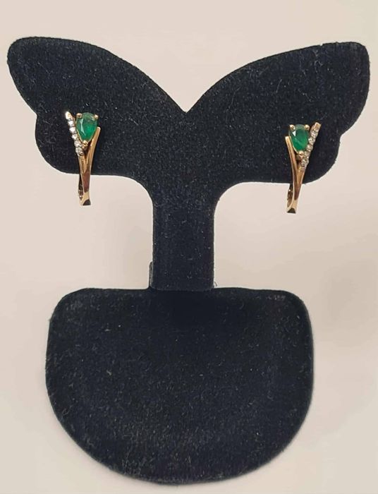 Cercei din aur galben 18k, cu smaralde naturale si diamante naturale,