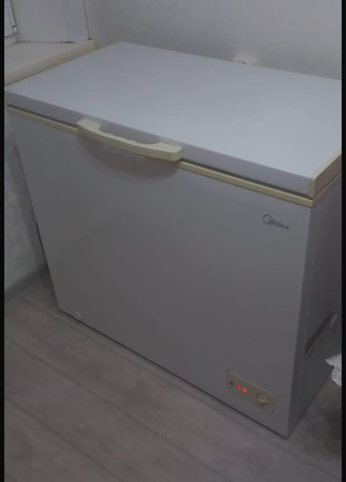 Продаётся ларь 150 л