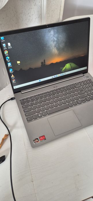 Laptop Lenovo ThinkBook 8 GB ram