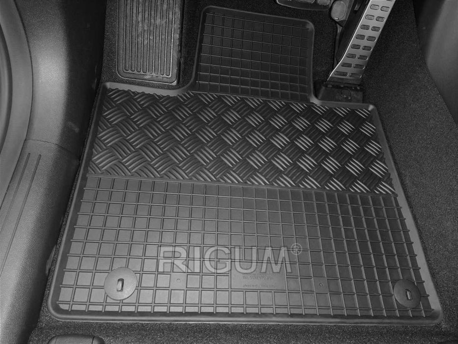 Гумени стелки KIA Sorento след 2020 г.