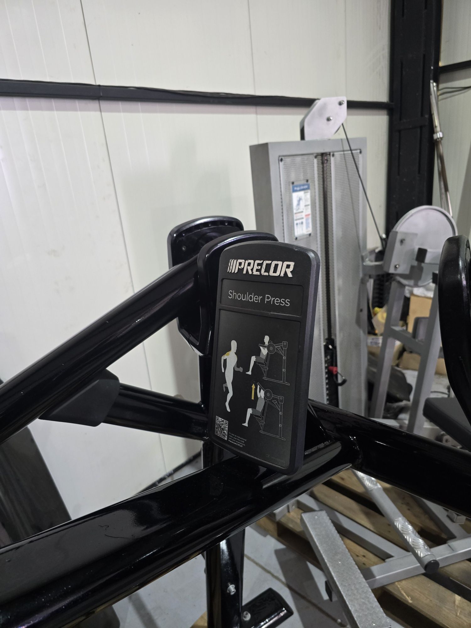 Фитнес уред precor shouder машина за рамо професионална