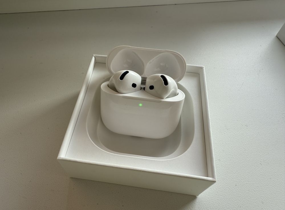 Apple AirPods 4 ANC Оргинал 100% Идеал состояния  ИЗ США Гарантия