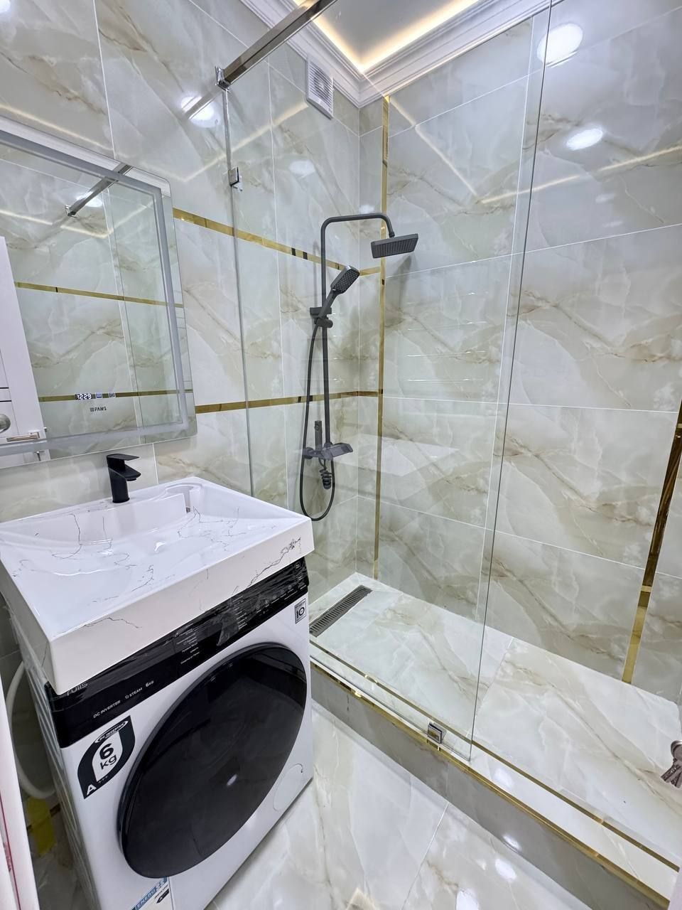 Chilonzor 11 kv 3 xonali evro lukis kvartera 700$ dan arendator bor ic