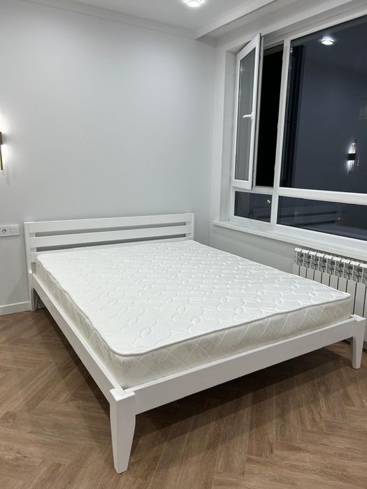 Кровать из древесины сосны !