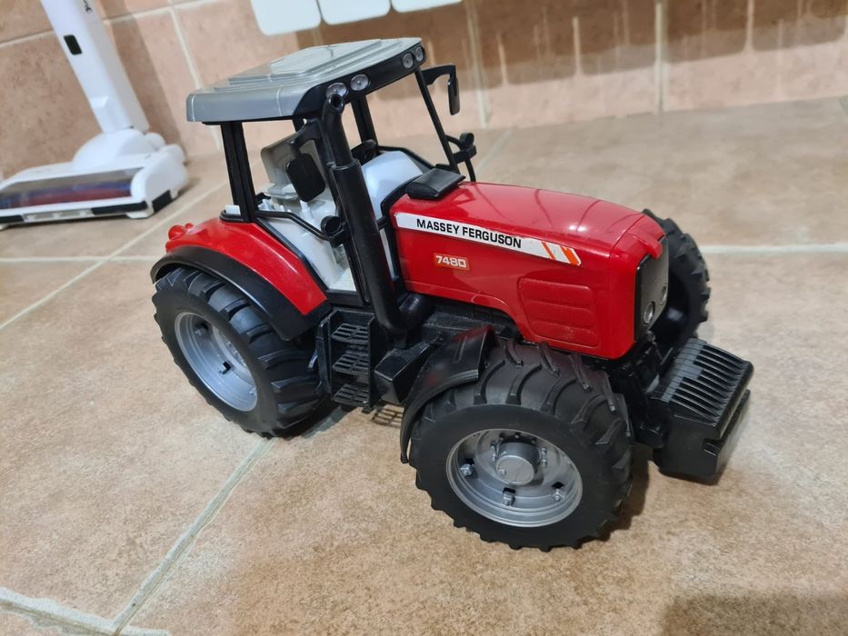 Bruder tractor semănătoare incarcator telescopic Mercedes stivuitor
