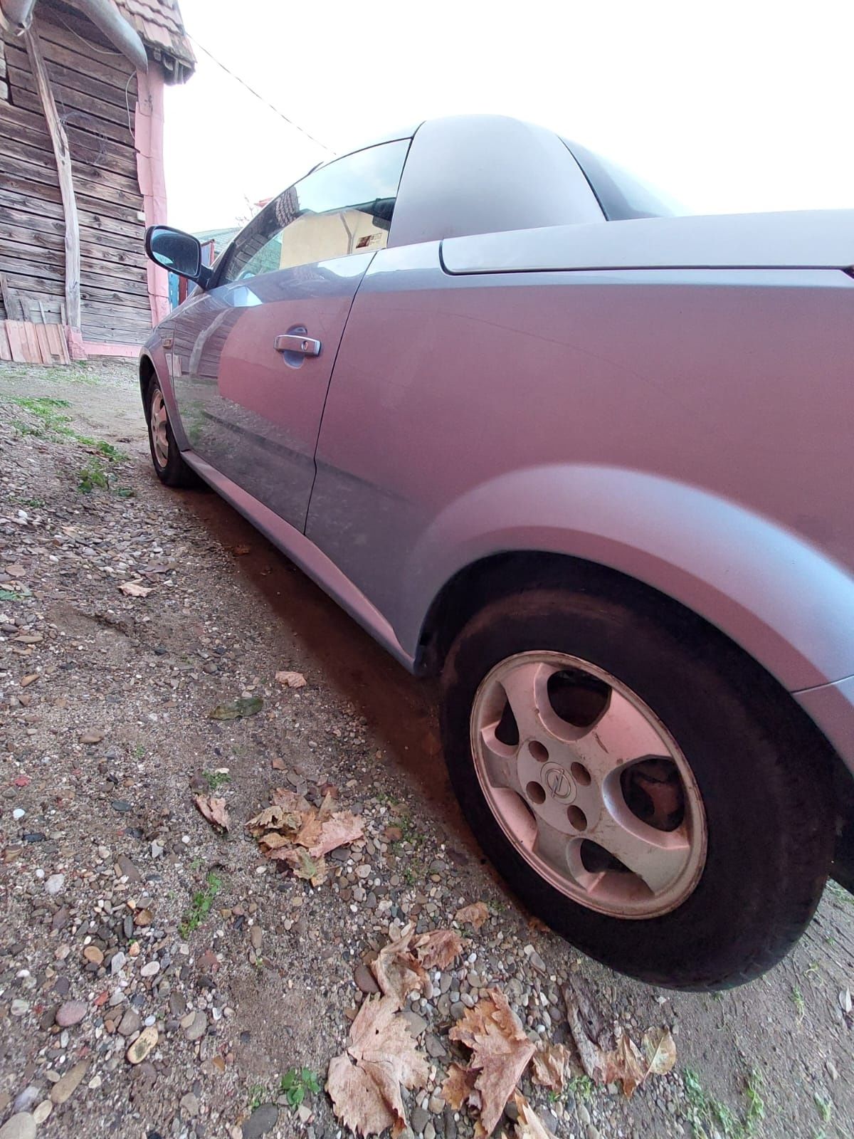 Dezmembrez Opel Tigra 1.4 benzina