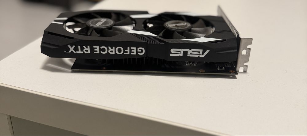 ASUS RTX 3050 6GB GDDR6 – Nouă, în garanție