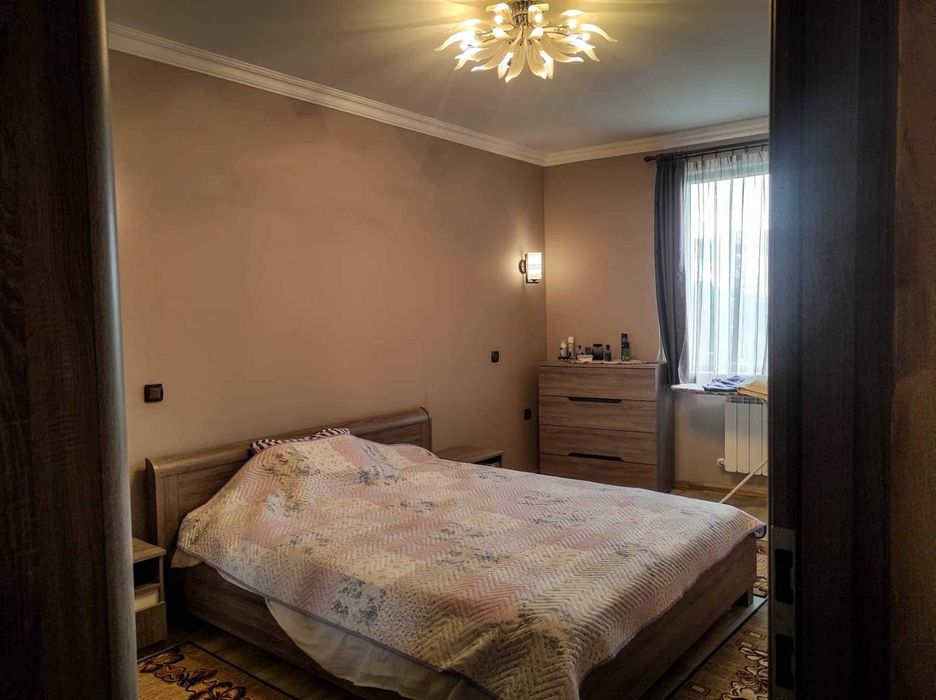 Продава се Тристаен апартамент в София, Банишора - 100 кв.м за 2200 €/кв.м - Снимка #2