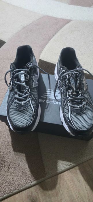 Маратонки New Balanance 44 номер