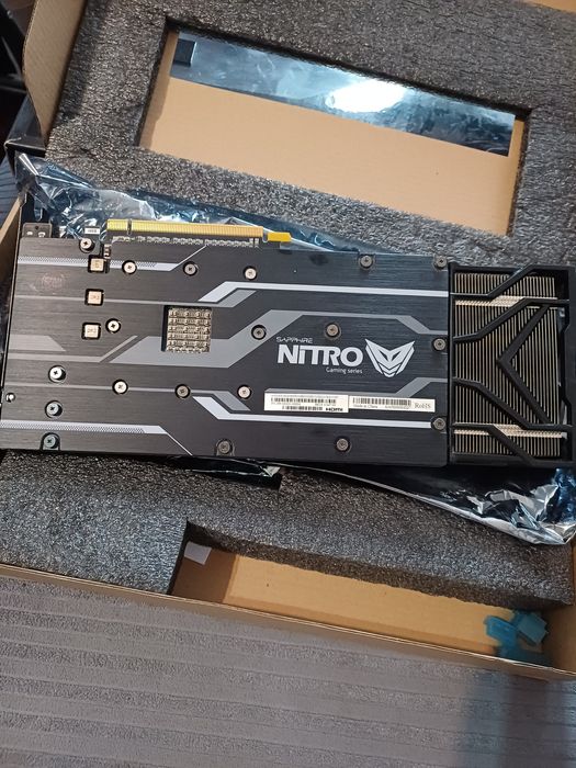 Видео карта Nitro Radeon R9 Fury