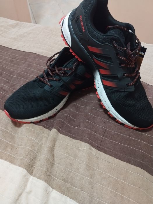 Маратонки Булдозер