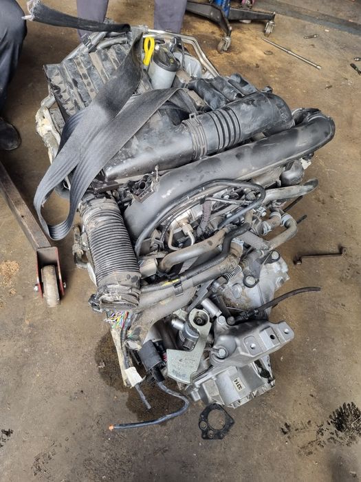 Двигател със скорости за Vw Pasat 1.4blueMotion 125ks 2016god