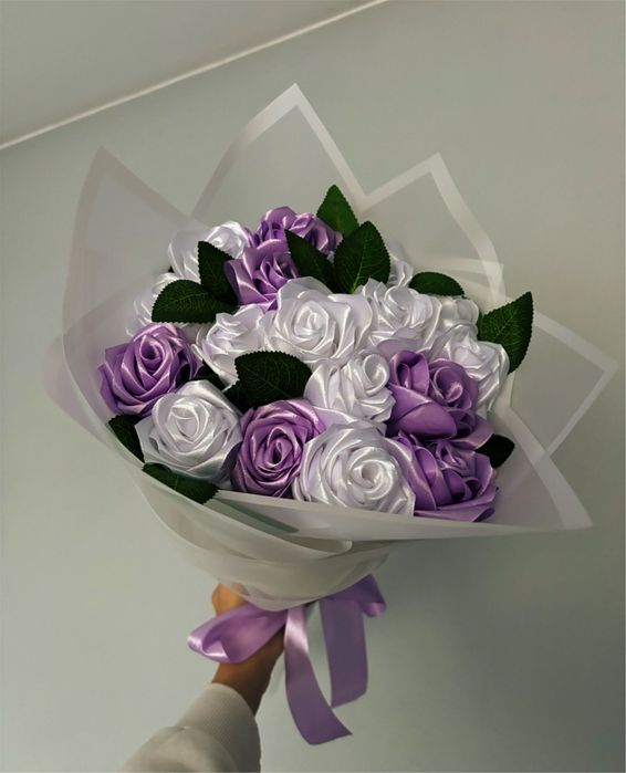 Вечни сатенени букети за всеки повод – ръчна изработка