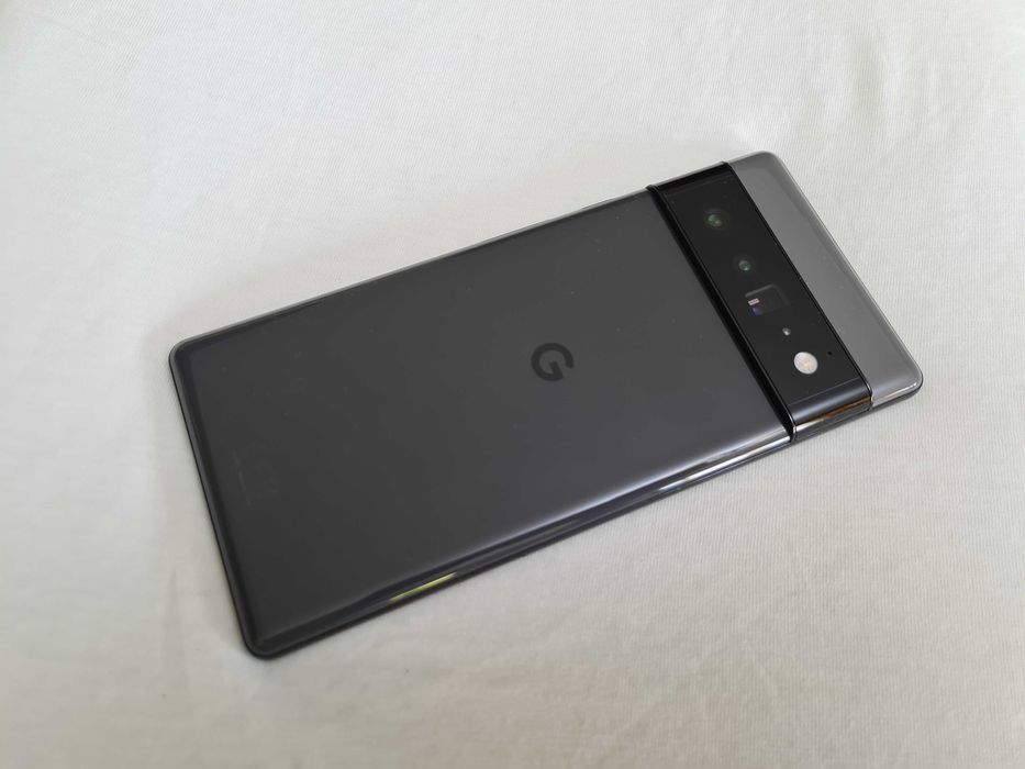 Google Pixel 6 de 128gb dual , liber pe orice retea. Husa