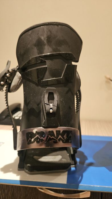 Сноуборд DRAKE и автомати DARAKE