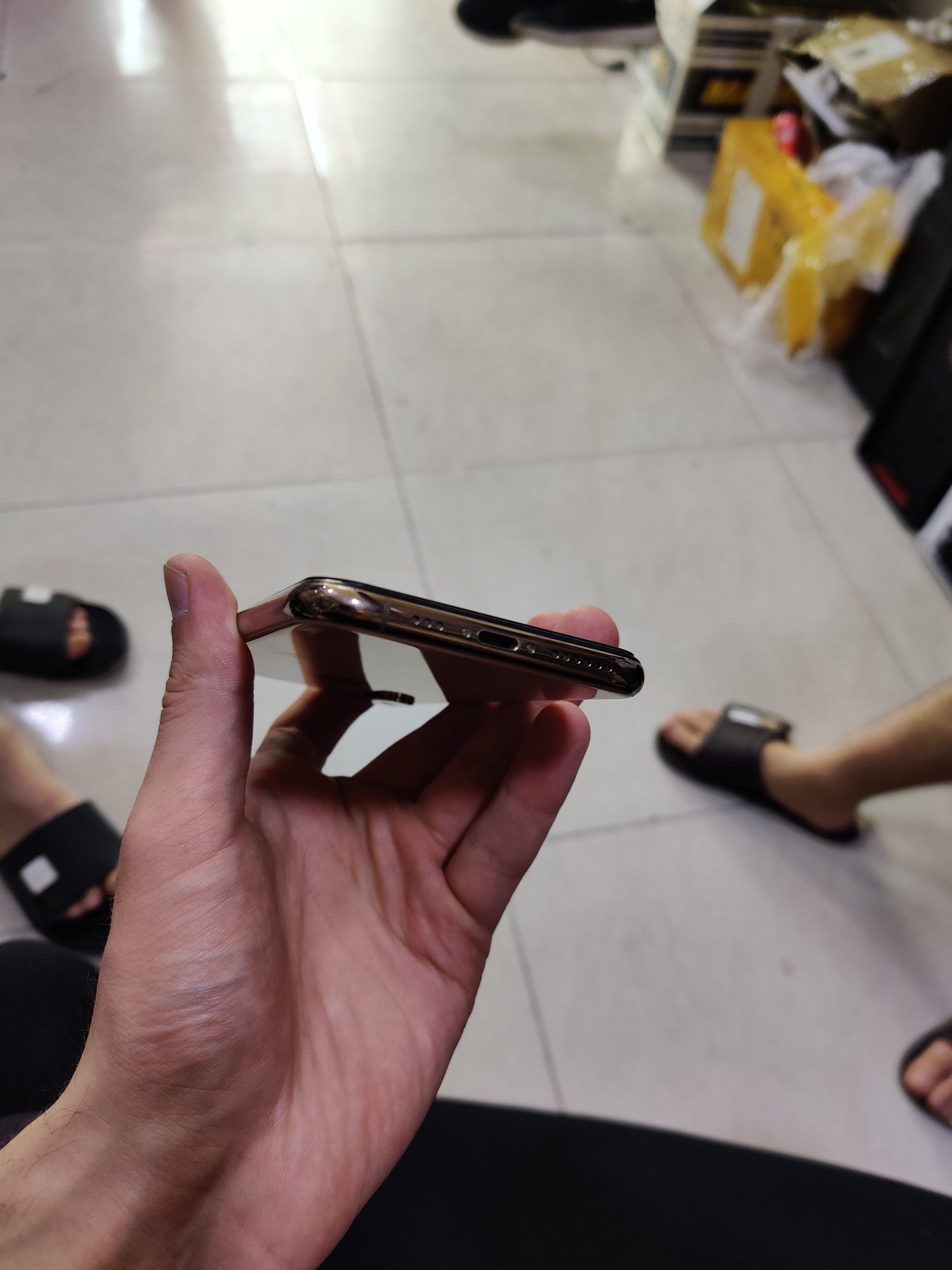 Iphone xs 256 gold идеал