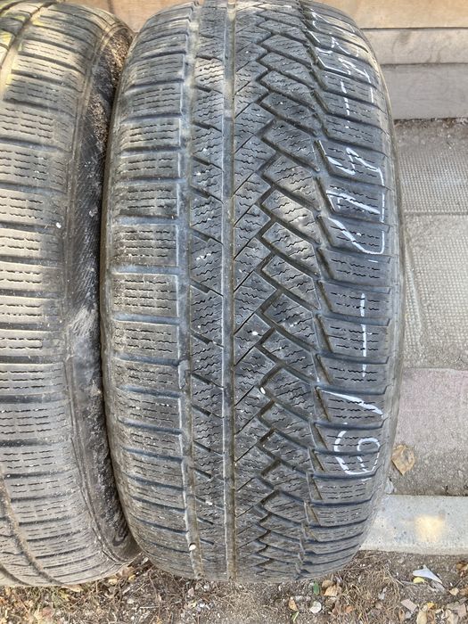 Зимни гуми 235-50-19