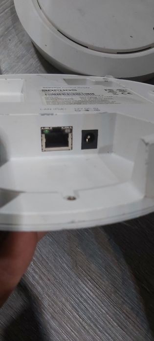 Sophos model ap 55c wireless folosite pret per buc