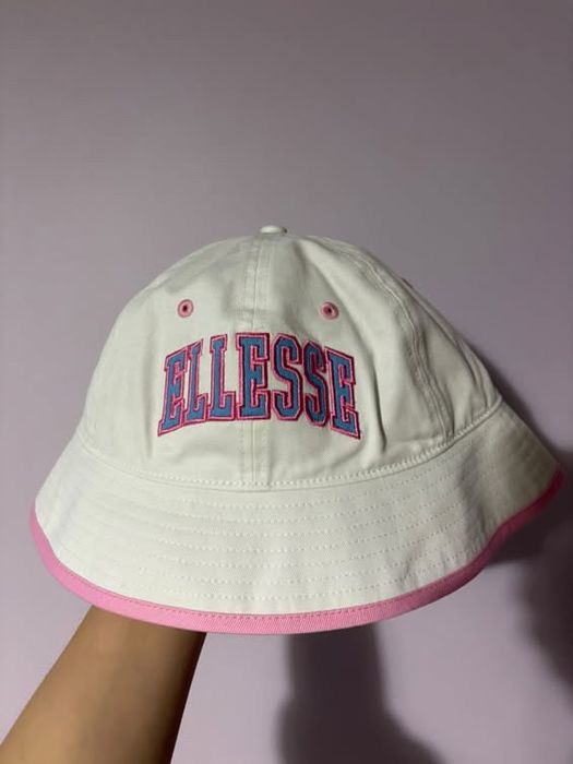 Дамска шапка Ellesse
