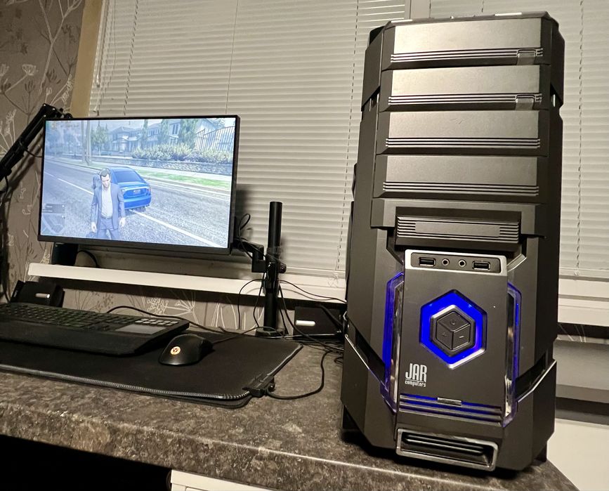 Геймърски Компютър / i5 4460 / 8GB Ram / GTX 770 / SSD