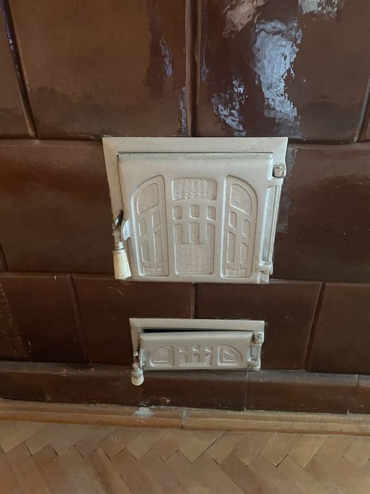 Sobă de teracotă fixă