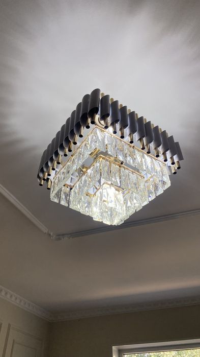 Люстра срочно продается