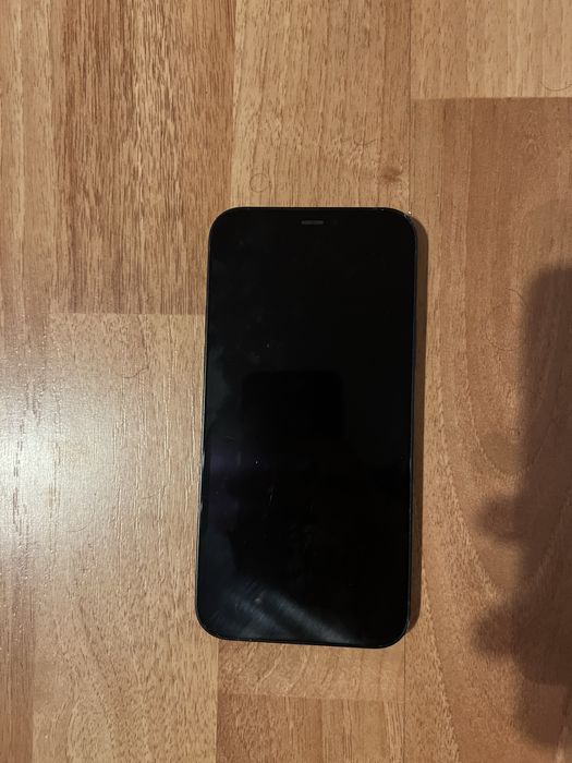 Vand iphone 12 perfect functional (NEGOCIABIL) !!!Citeste descrierea!!