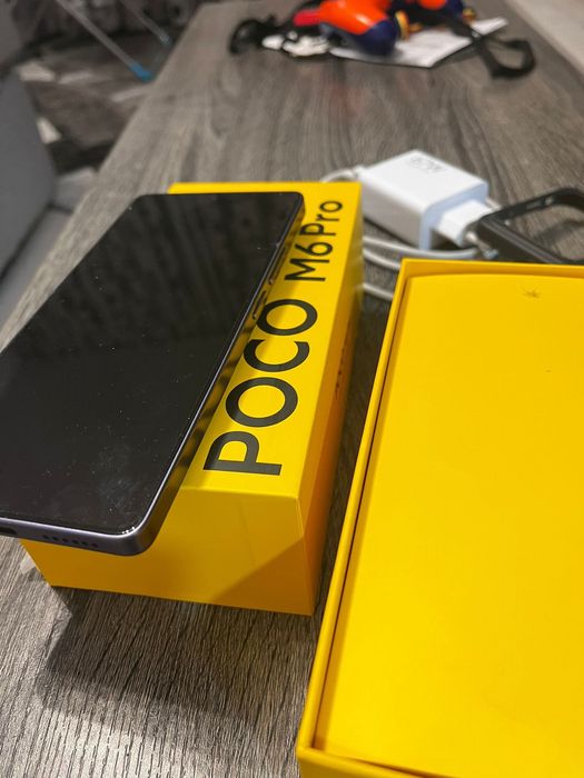 Xiaomi Poco M6 Pro