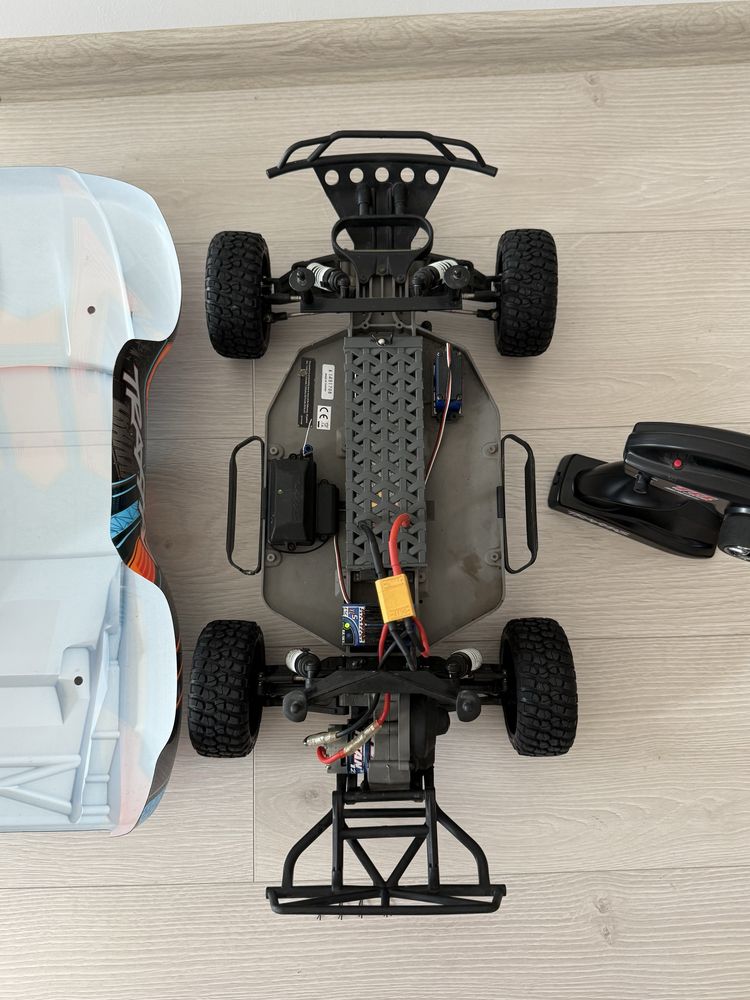 Automodel TRAXXAS Slash