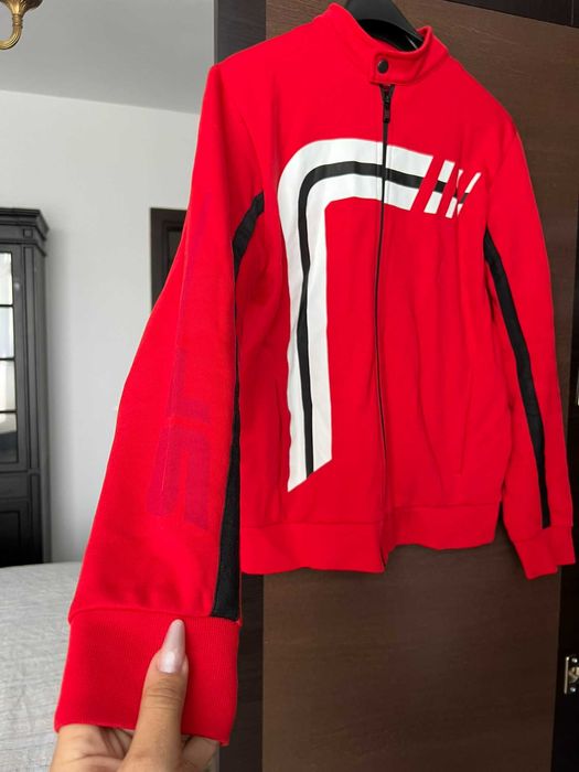 Jacheta sport/ bluza Ferrari editie limitata