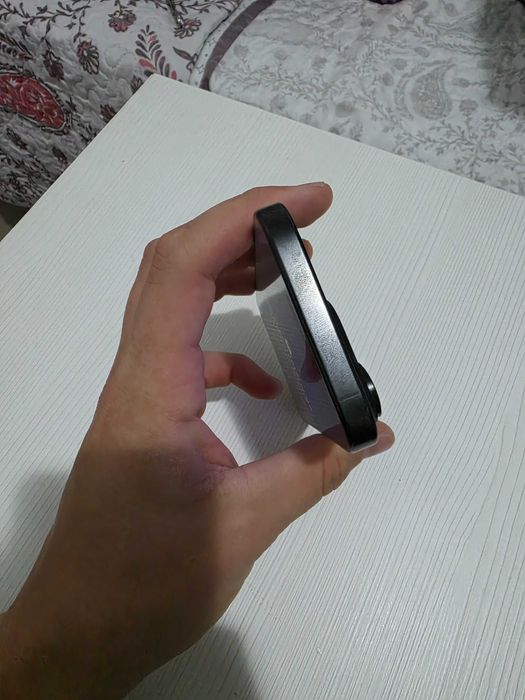 iPhone 16 Pro – Идеално състояние, iCloud