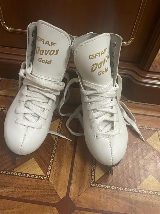 Коньки Graf Davos Gold 35 размер в отличном состоянии.