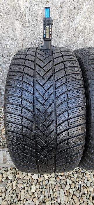 Anvelope Bridgestone Blizzak LM005 M+S 245/40 R19 98V XL
