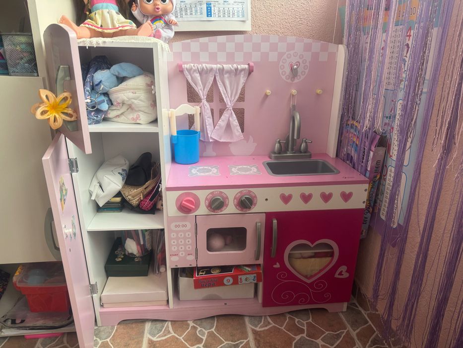 Детска кухня за игра
