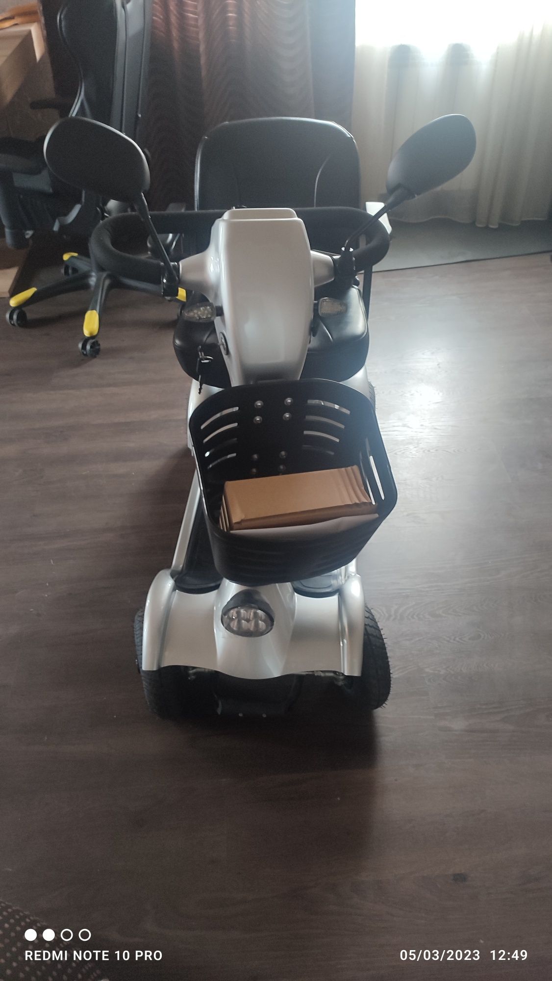 НОВ! Инвалиден електрически скутер