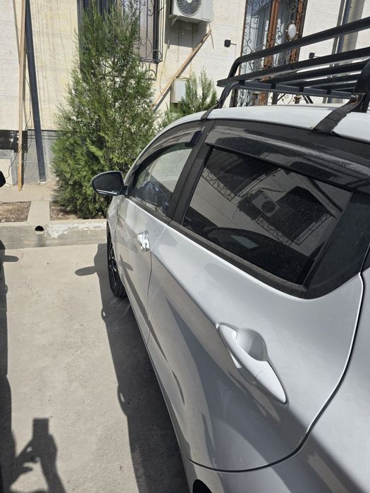 Changan BenBen E-star