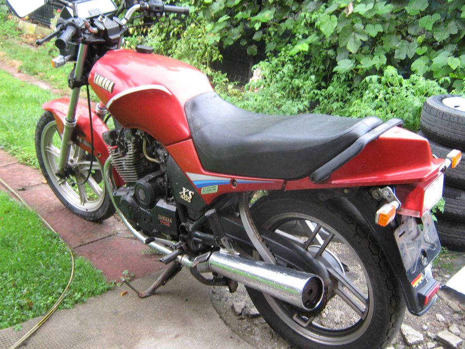 Moto Yamaha 400 XS 1984
