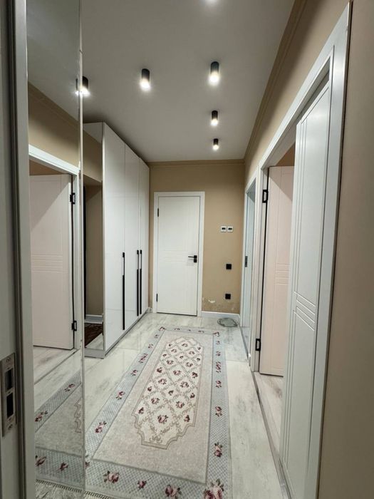 Продается 3 комнатная Яккасарай Ул.Нукус ориентир Stroy Market Lux