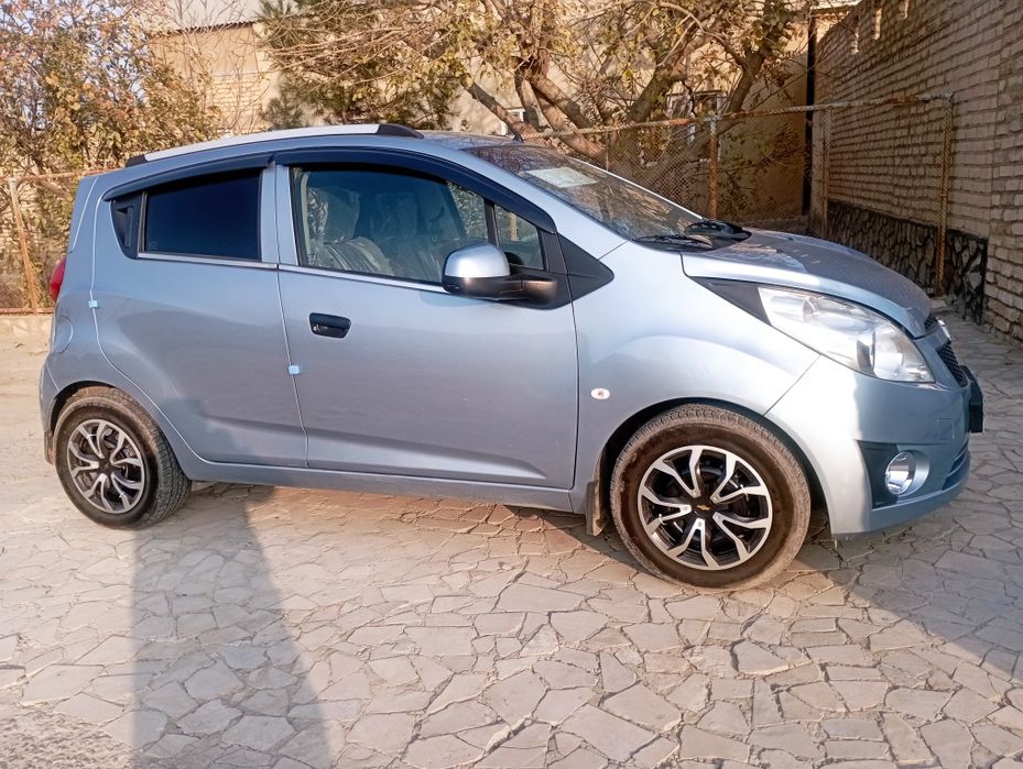 Спарк сотилади 2 позиция метан