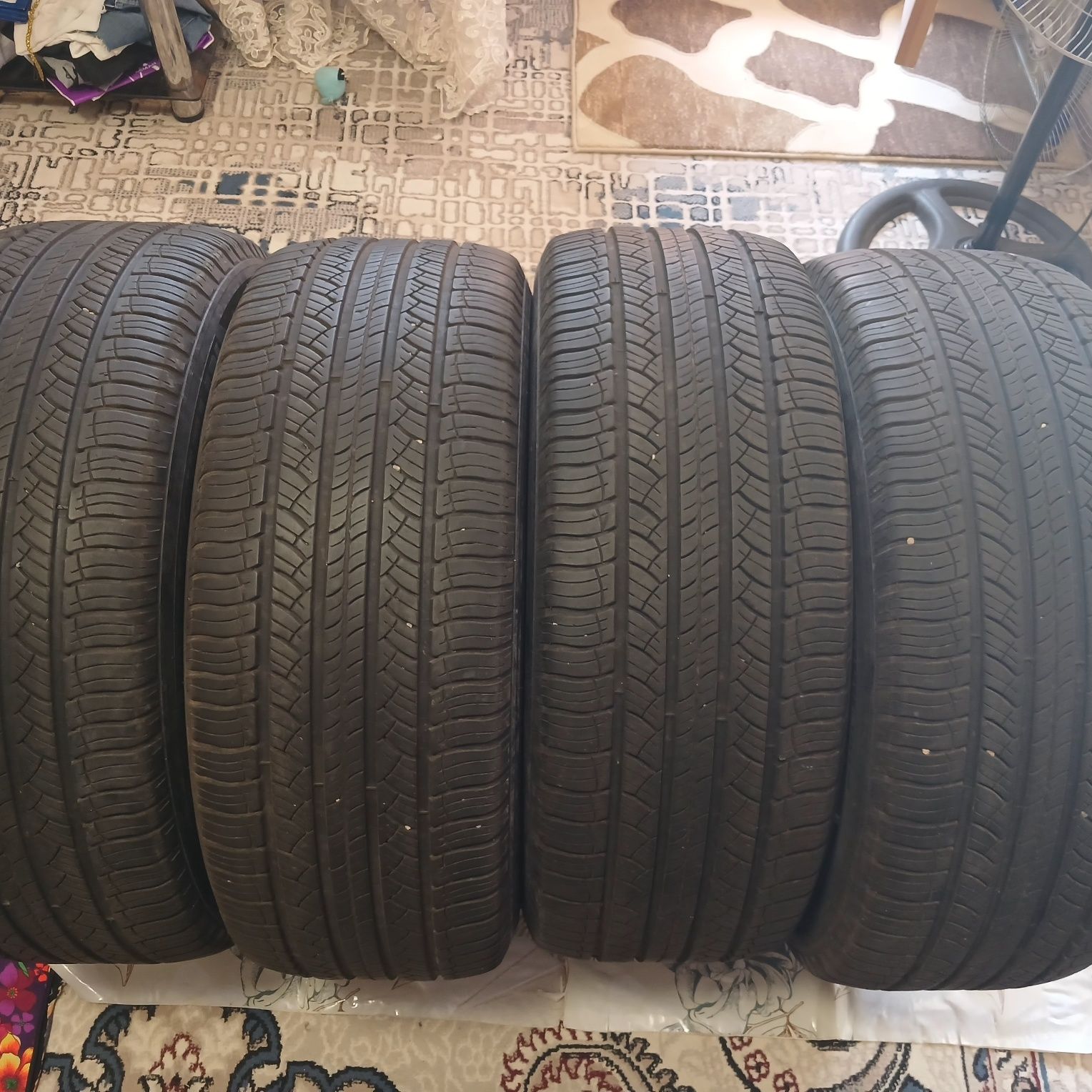 Michelin 285/60/18 в идеальном состоянии