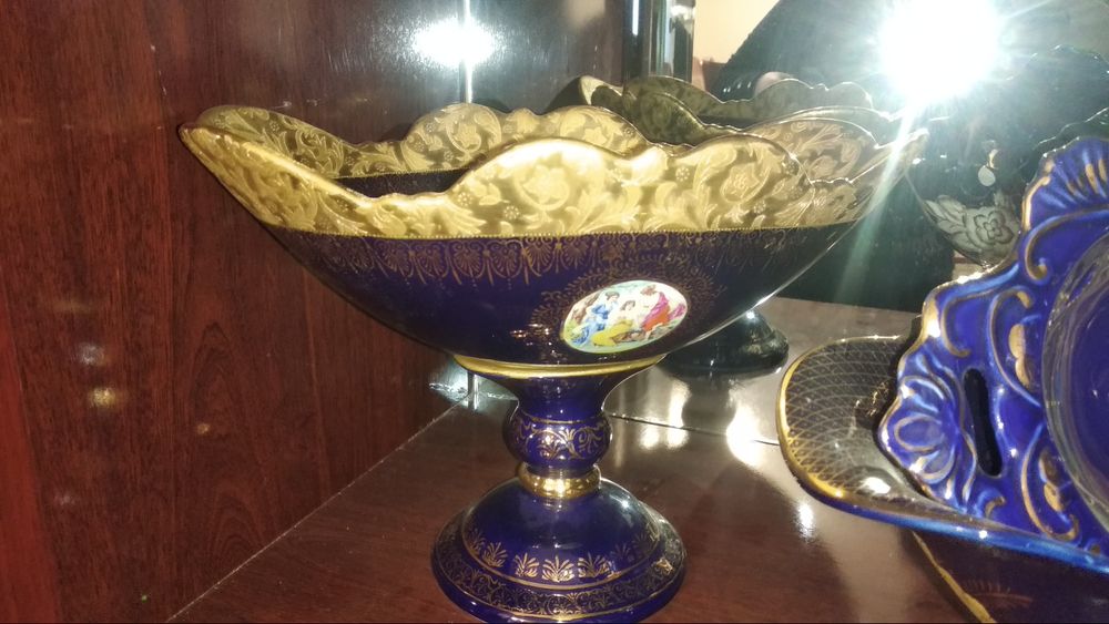 Продам свой  набор посуды Мадонна.