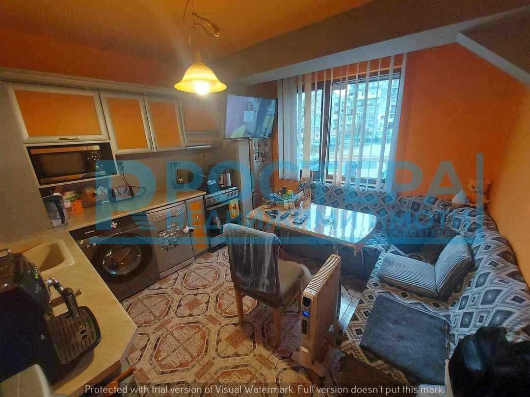 Продава се Тристаен апартамент в Търговище, Запад 2 - 78 кв.м за 1138 €/кв.м - Снимка #6