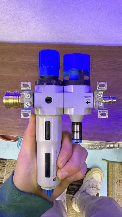 FESTO - Filtru aer compresor / separator apa / Regulator presiune
