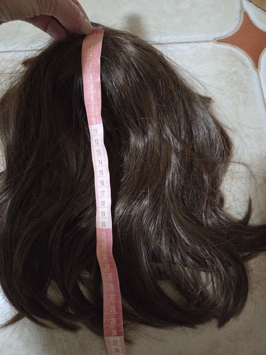 Чисто нова перука 30см