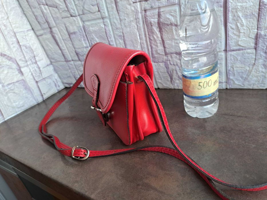дамска чанта,червена малка чантичка-естествена кожа